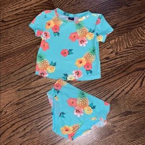 Girls Gap swimsuit
